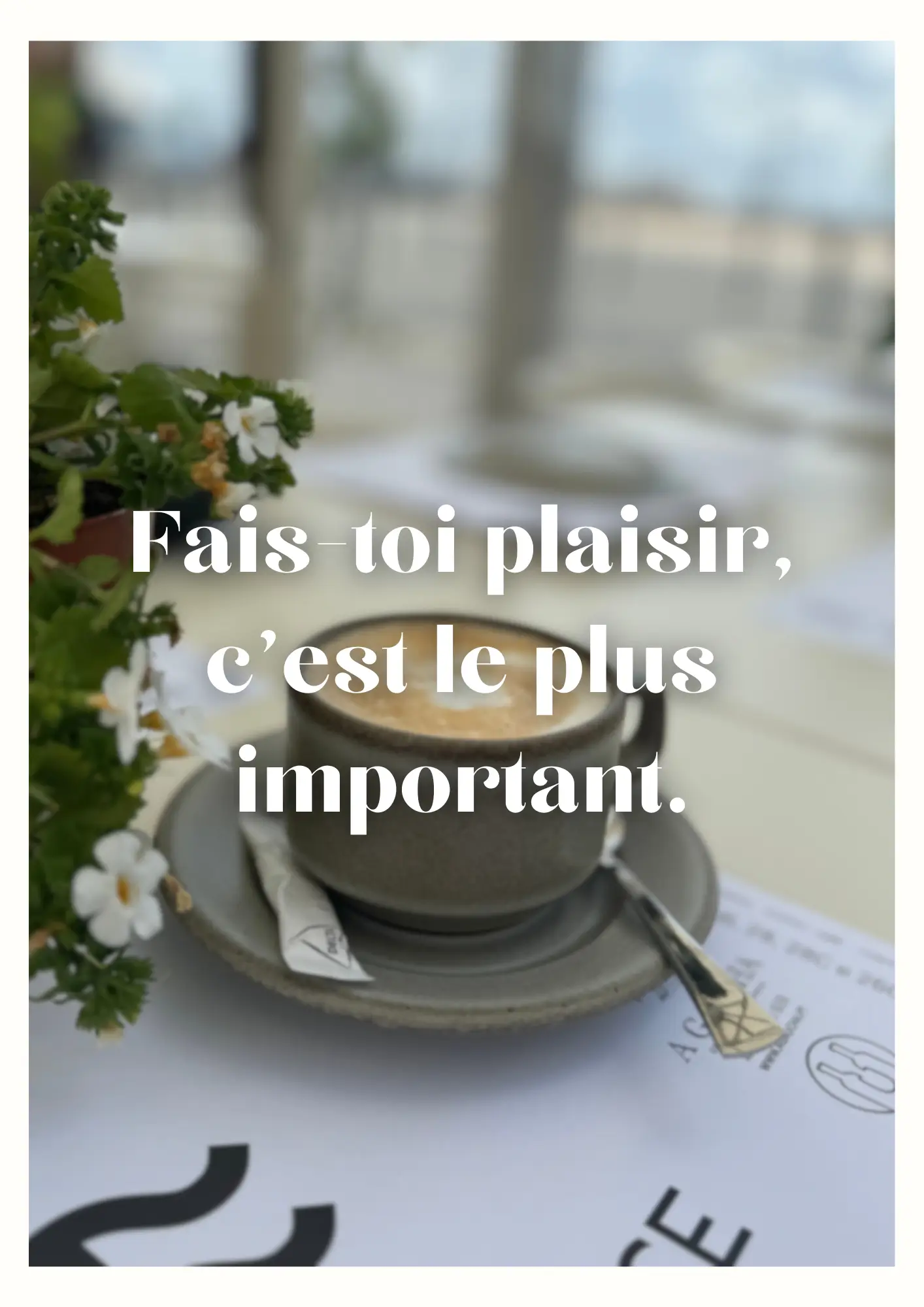 Image inspirante tirée de l'ebook "Boissons & Mocktails. 10 boissons pour l'été !" rédigé par Hawa DIALLO fondatrice de Njoy_Healthy